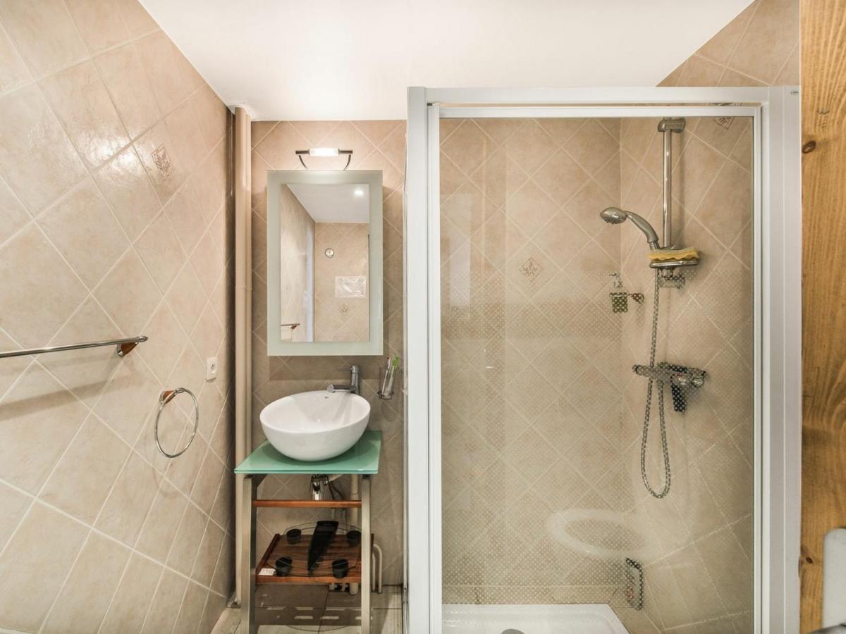 Appartement 1850 Avec 2 Et Services Inclus - Fr-1-564-37 *